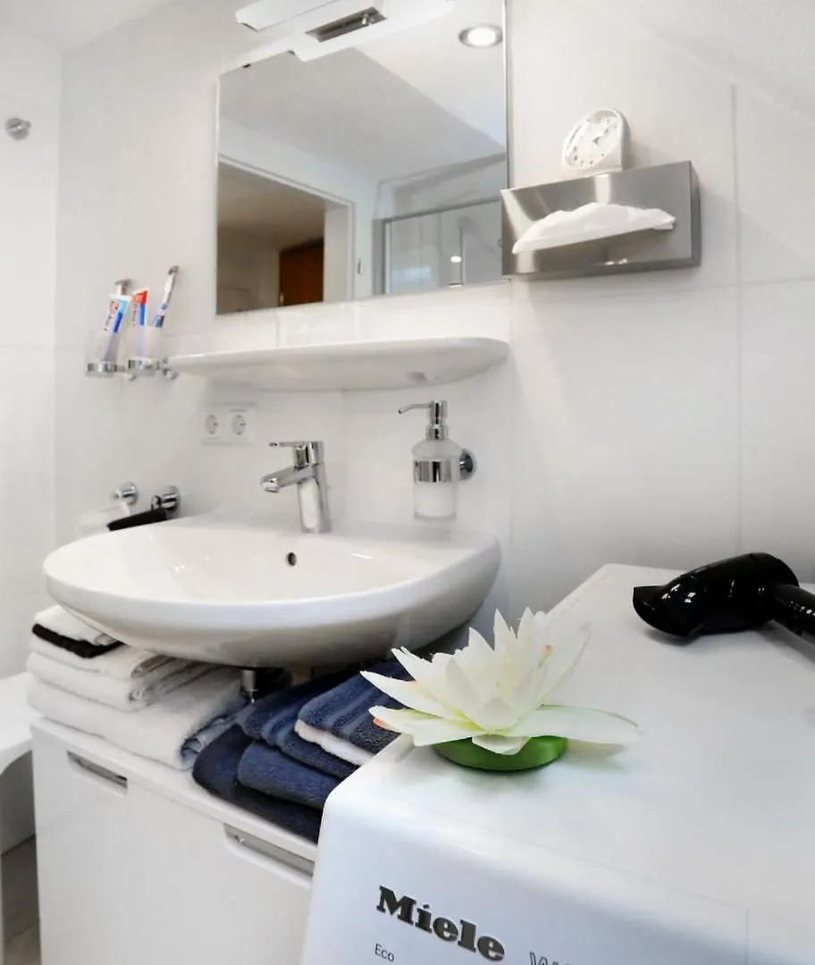 Apartment Ferienwohnung Am Regierungsplatz Landshut